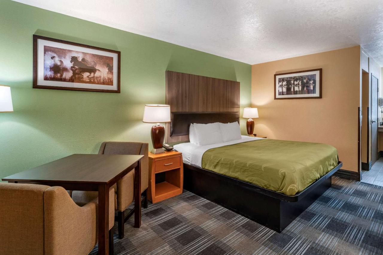 Quality Inn